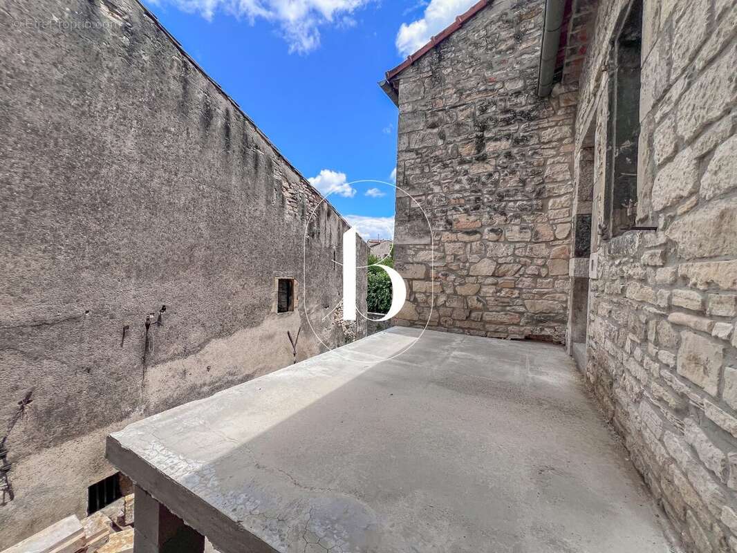 Maison 165 m² à Barjac  - photo 5