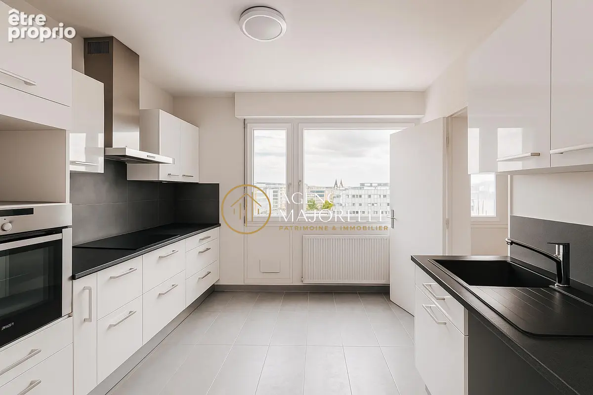 Un appartement spacieux, fonctionnel et idéalement situé ! - photo 4