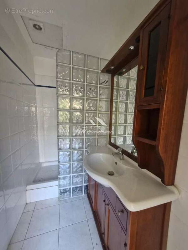 Maison à SAINT-FLORENT-SUR-AUZONNET