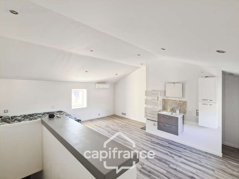 Maison à MONTFAUCON