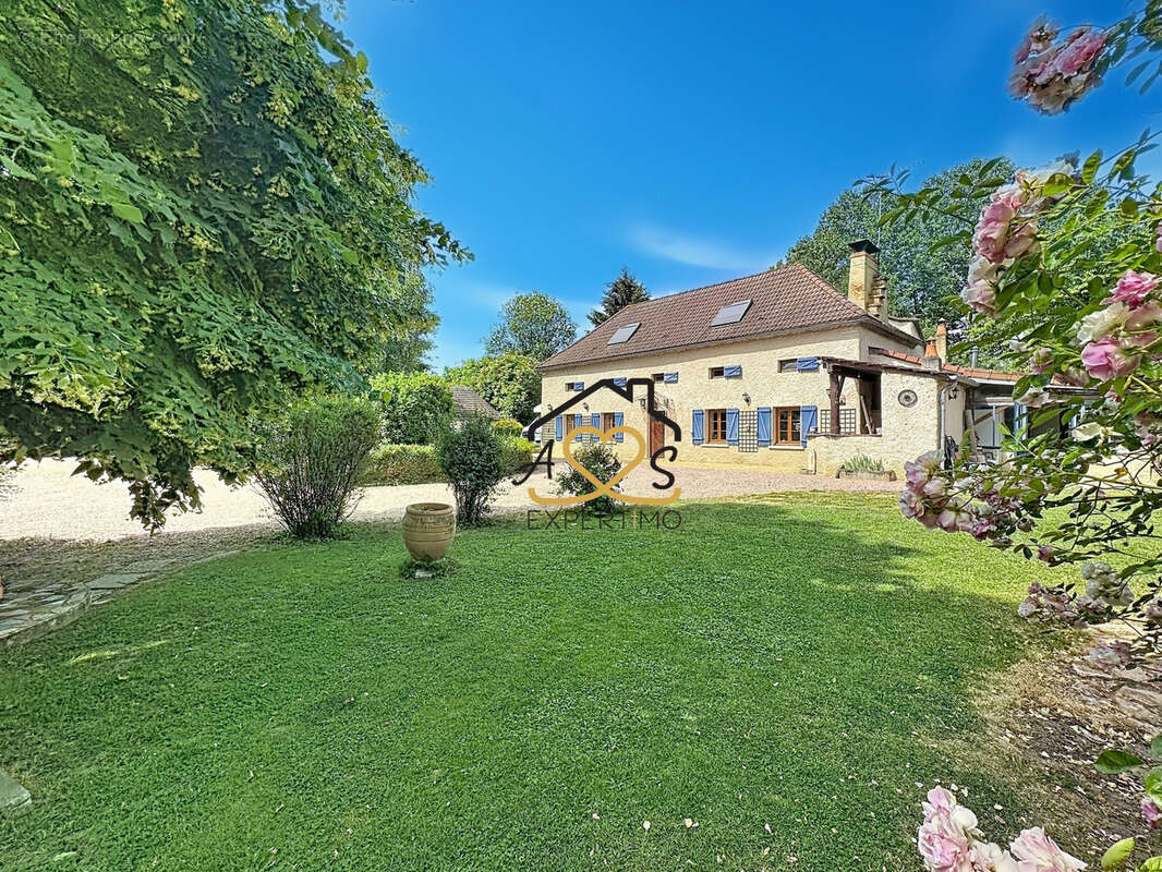 Maison à SAINT-PRIEST-BRAMEFANT