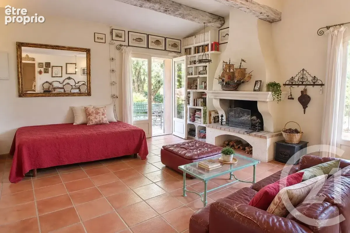 Maison 4 pièces 163 m² à vendre à Le Rouret (06650) - photo 4