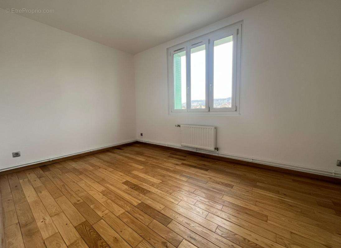 Appartement à ESSEY-LES-NANCY