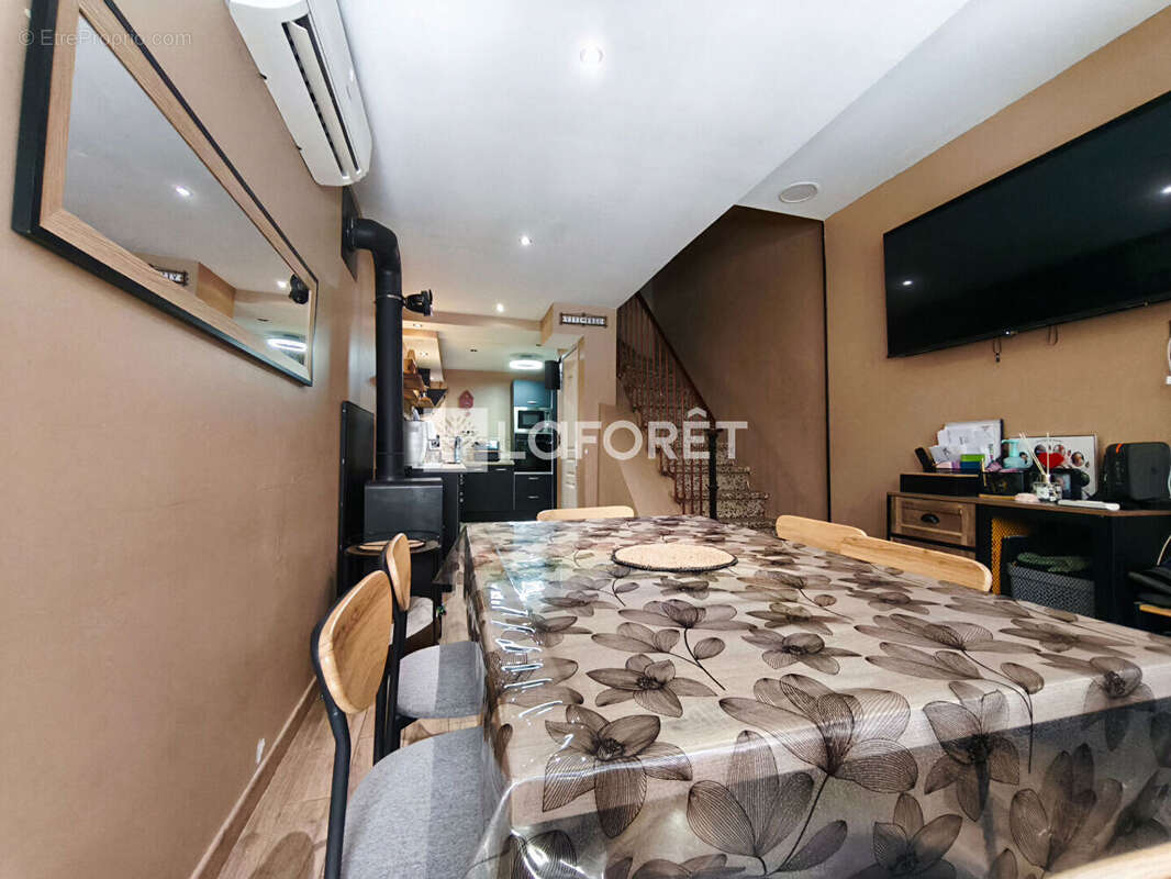 Exclusivité Maureillas-Las-Illas maison 4 chambres avec extérieur en face des thermes du Boulou - photo 3