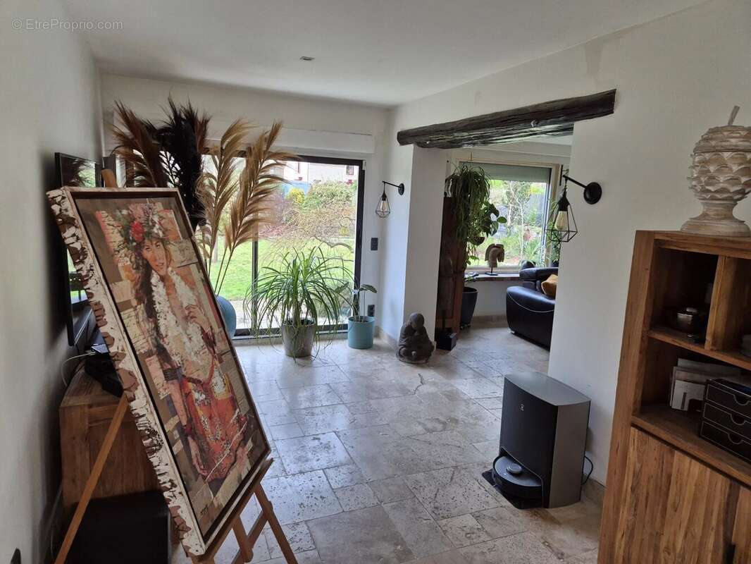 Maison à NOISY-SUR-ECOLE