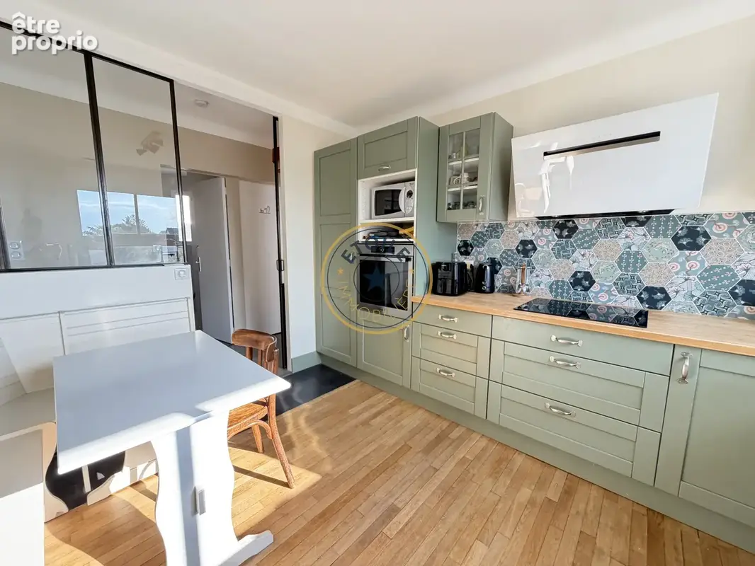 Maison rénovée de 178m2, 5 chambres à Avrillé, Bois du Roy - photo 5