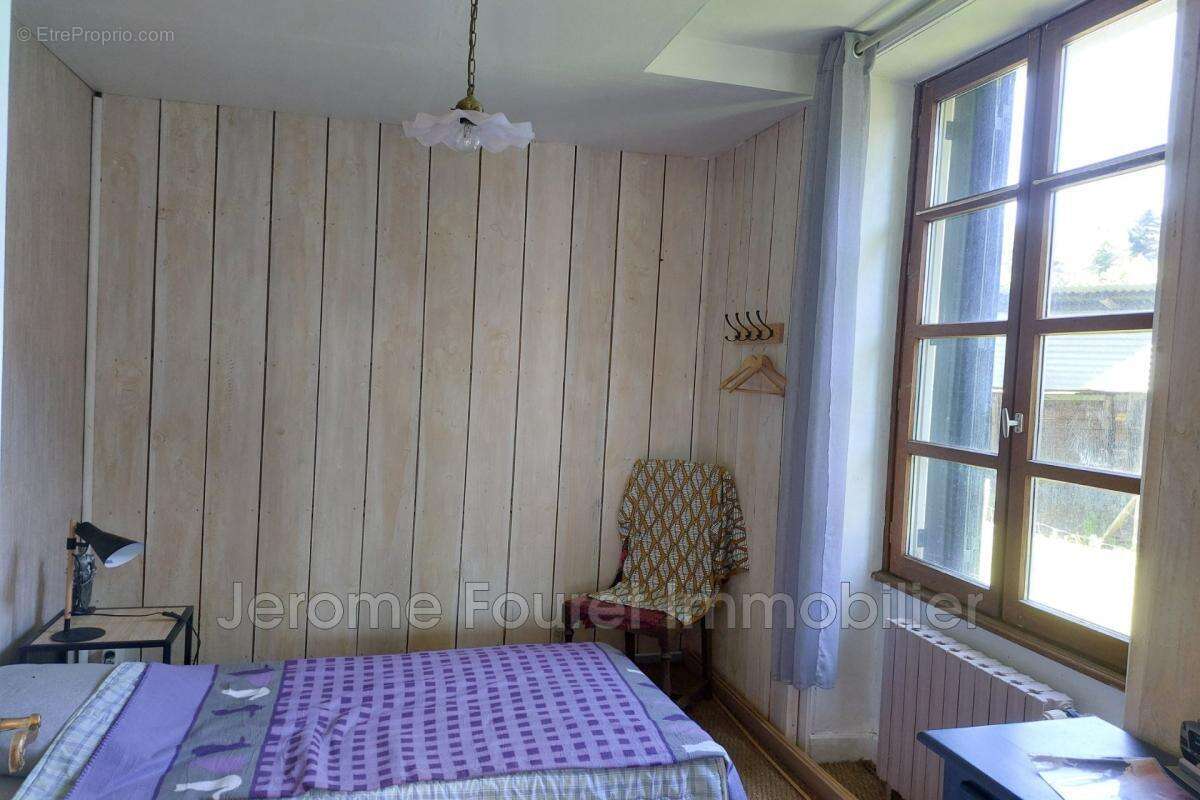 Maison à EGLETONS