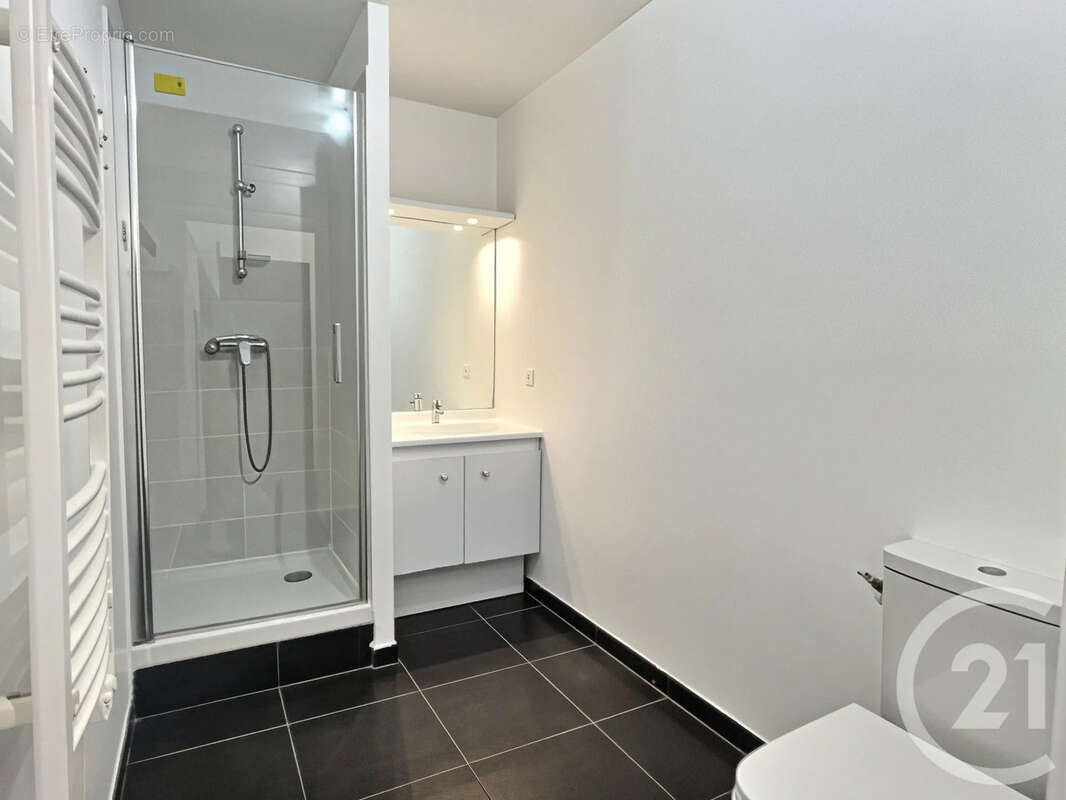 Appartement 28 m² à Aulnay-Sous-Bois  - photo 3