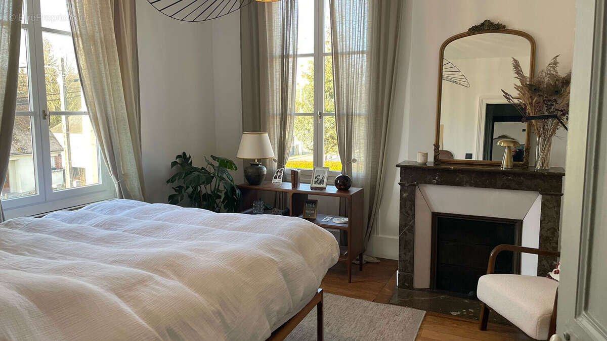 Maison à CREPY-EN-VALOIS