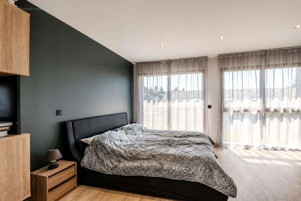 THONON-Corzent Villa  de 227 m² avec T2 indépendant - photo 5