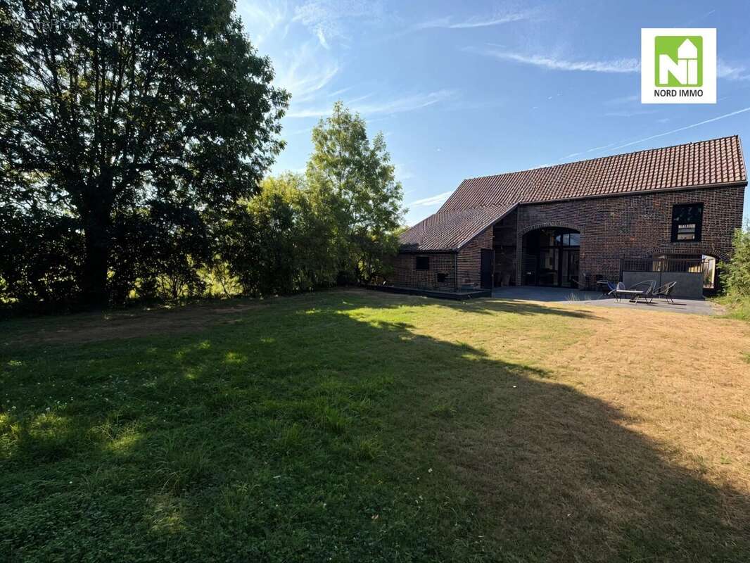 Corps de ferme - 294m2 - Terrain 6000m2 - photo 24