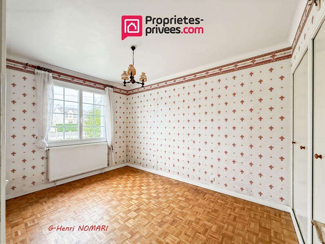 Maison à ROUGE