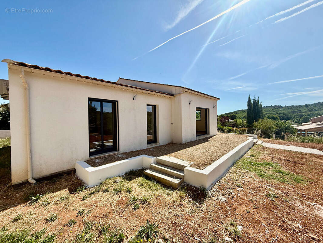 Maison à BRUE-AURIAC