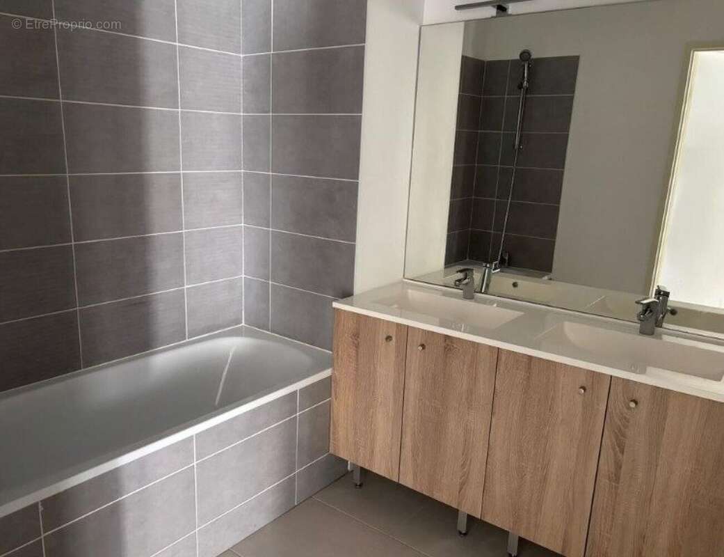 Photo 4 - Appartement à CENON