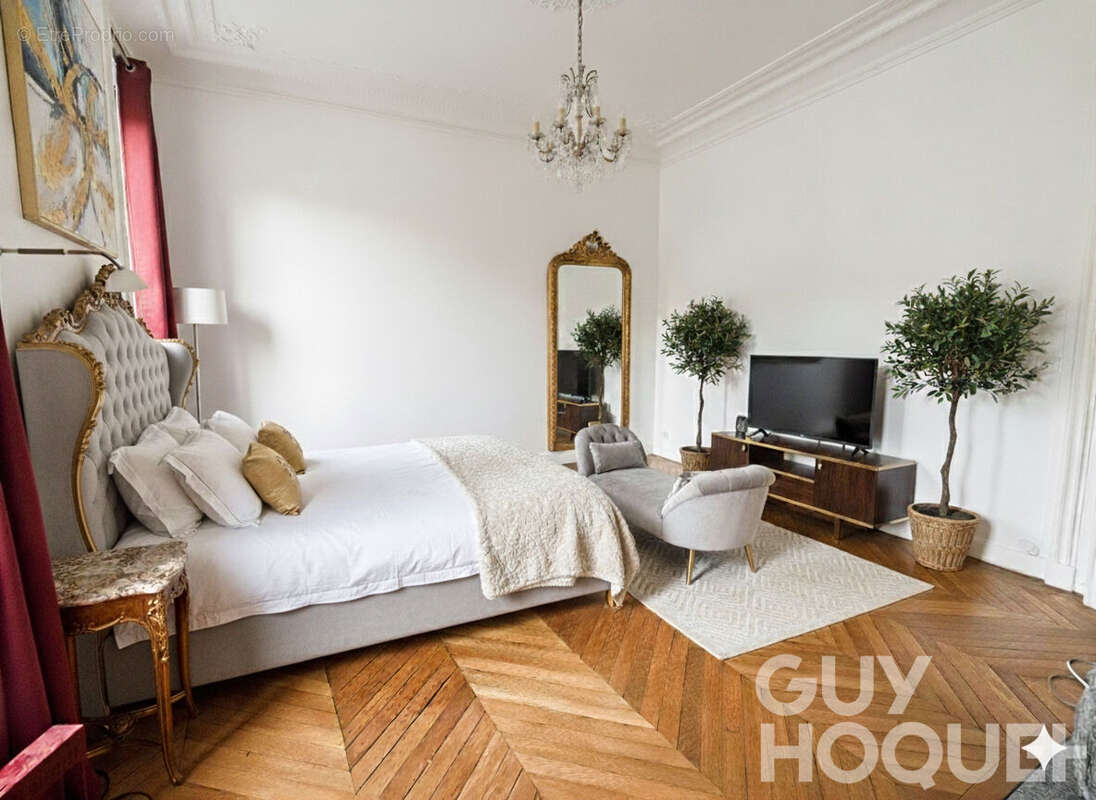 Appartement à VERSAILLES