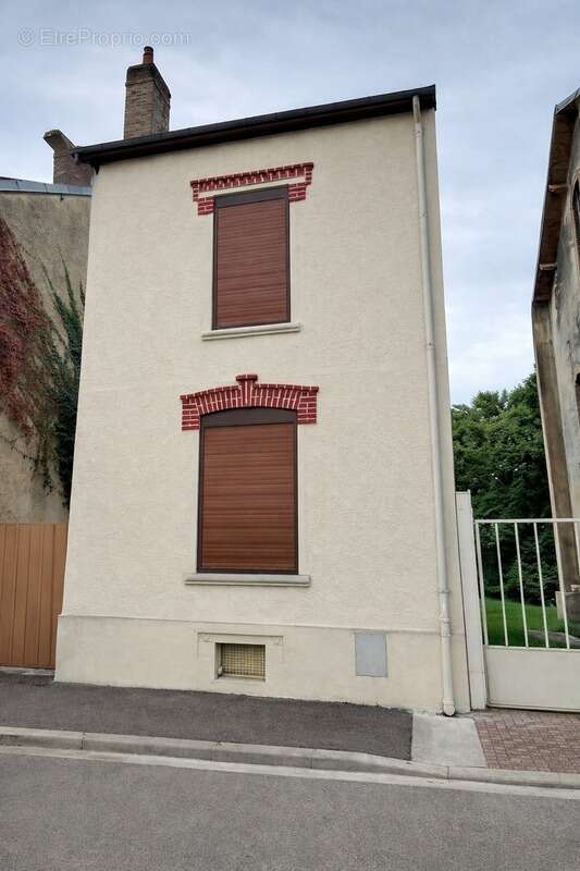 Maison 4 pièces avec jardin de 242 m² - photo 9