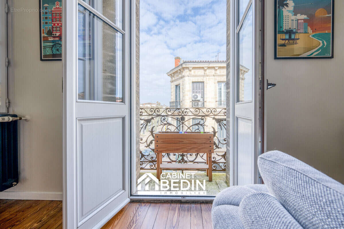 Appartement à BORDEAUX