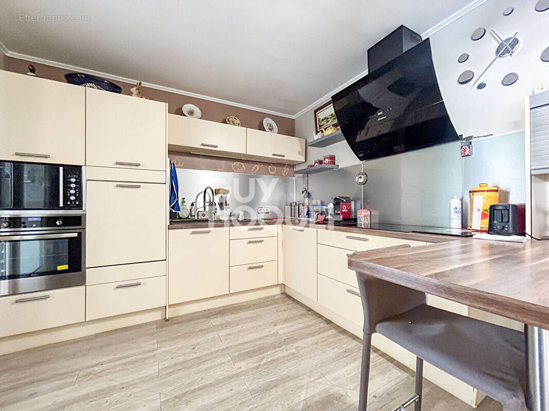Maison proximite centre-ville a pieds isle sur sorgue 145 m² utilisables - photo 10