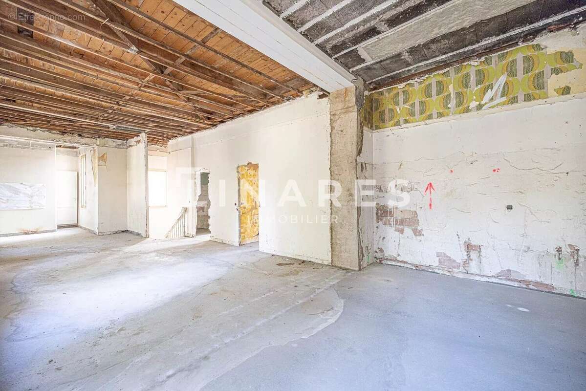 Maison à MARSEILLE-8E