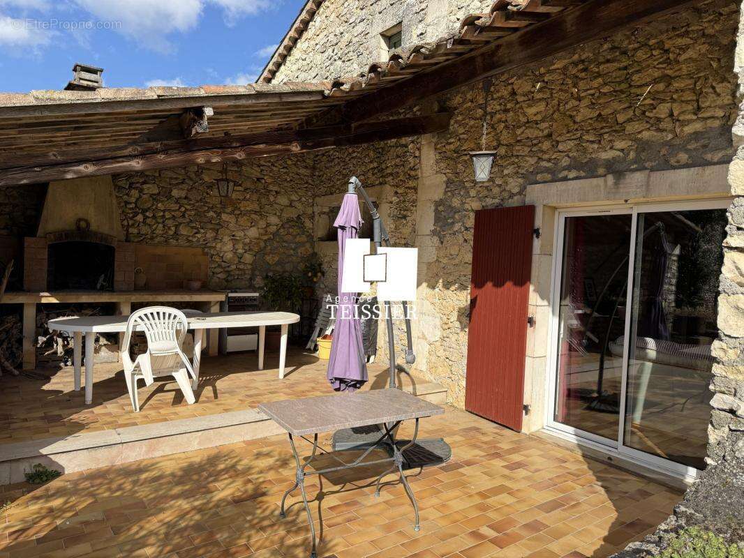 Maison à UZES