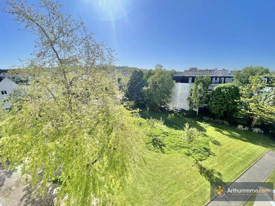 Appartement à ROSNY-SOUS-BOIS