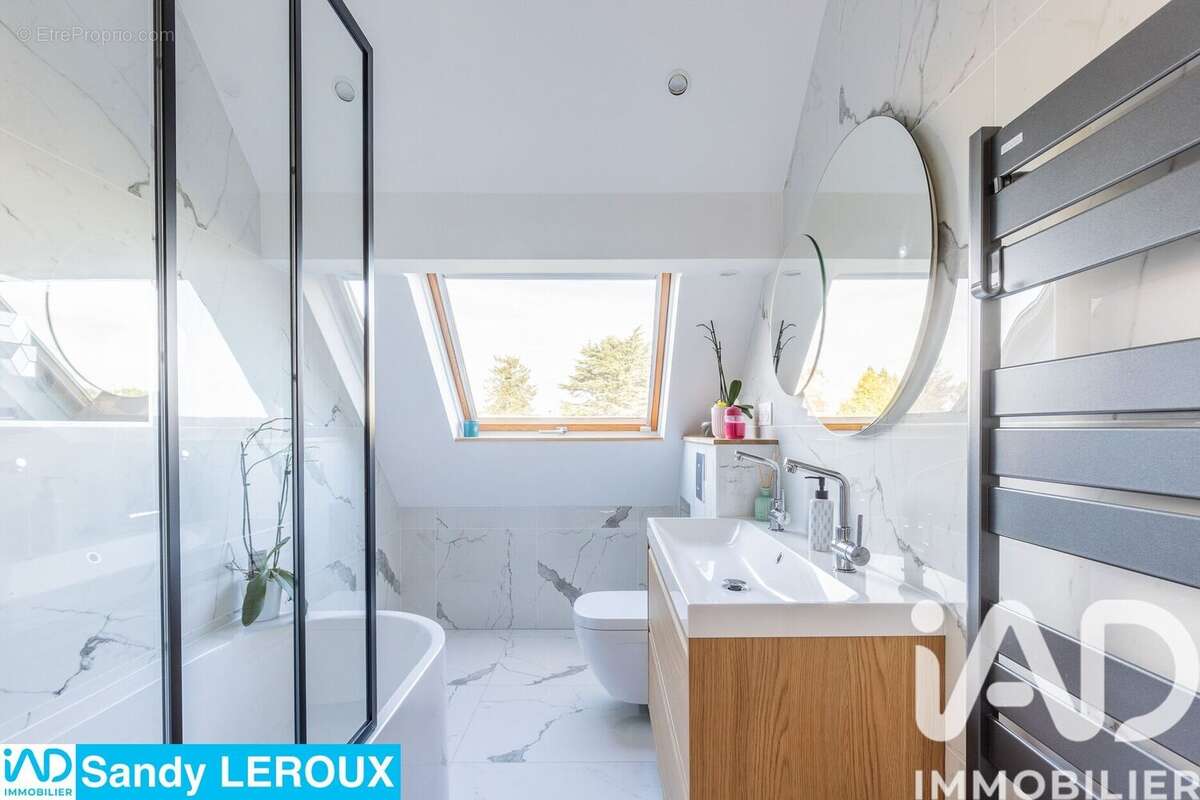 Photo 9 - Maison à VARENNES-JARCY