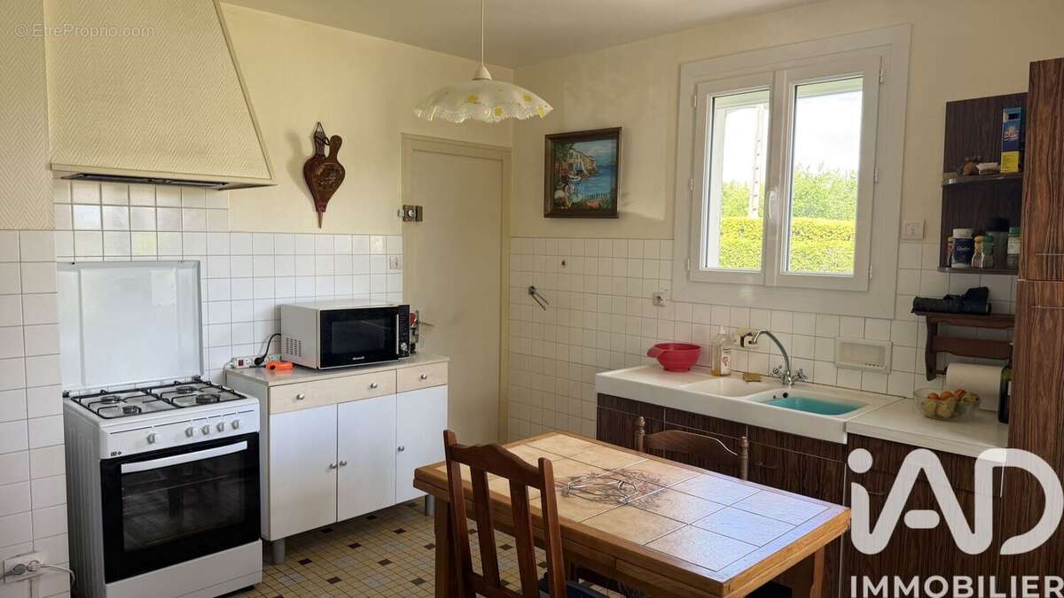 Photo 3 - Maison à BOURBON-LANCY