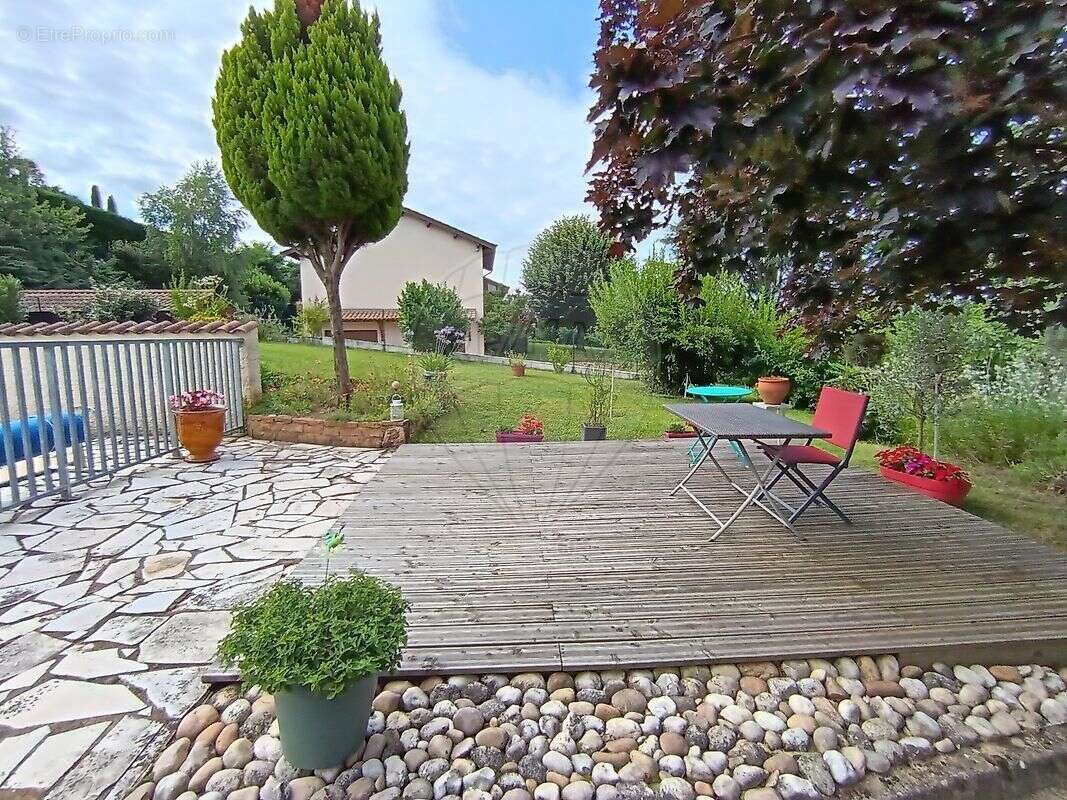 Maison à FRANS