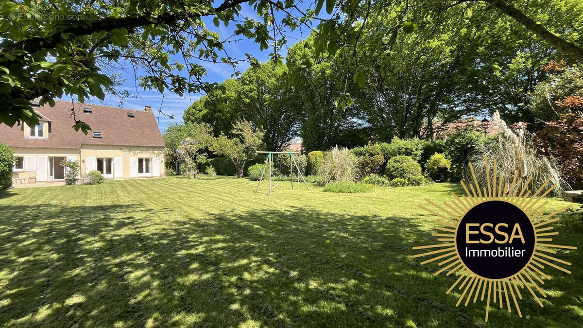 Maison à CHAVENAY