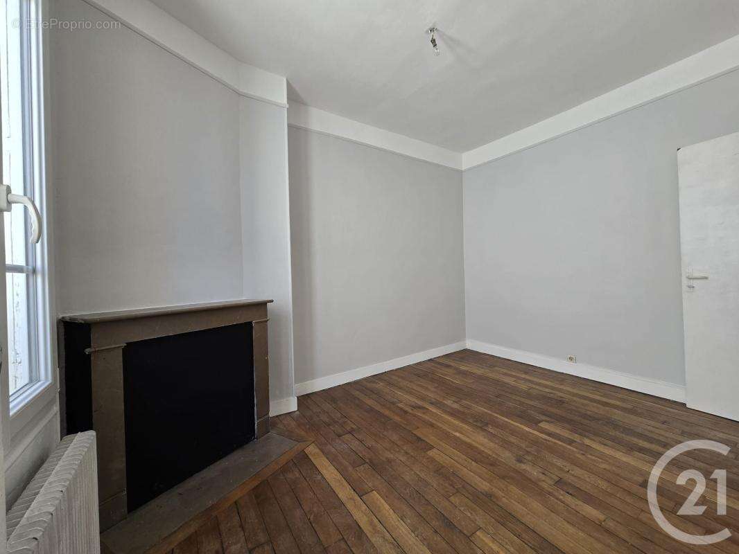Appartement à FONTENAY-SOUS-BOIS