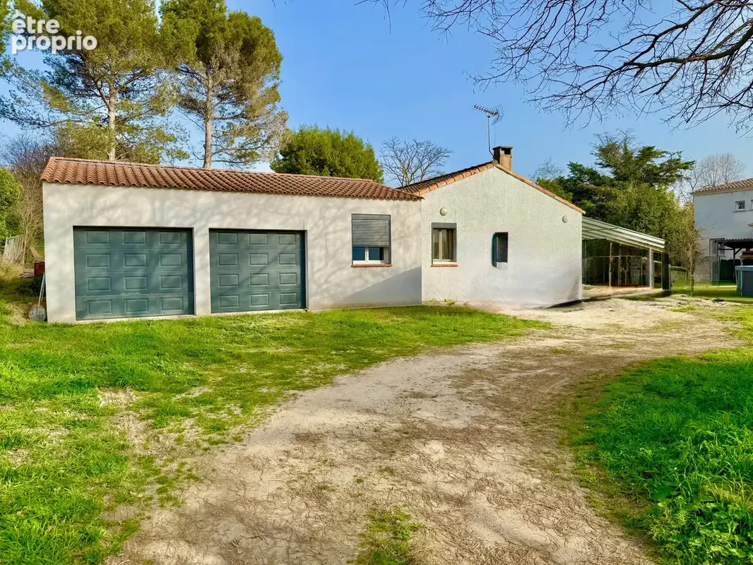 Belle maison de plain-pied de 105m2, garage double, boulodrome et piscine hors-sol - photo 8