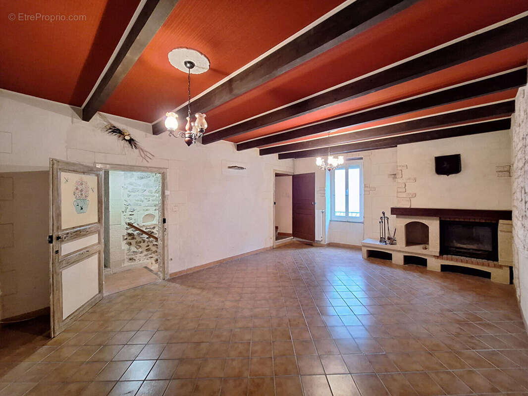 Maison à BOURG-SAINT-ANDEOL