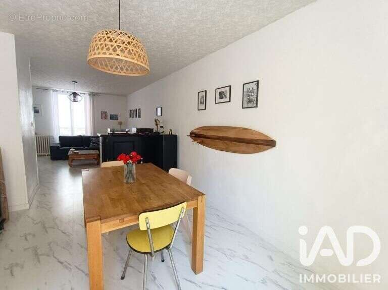 Photo 2 - Maison à VICHY