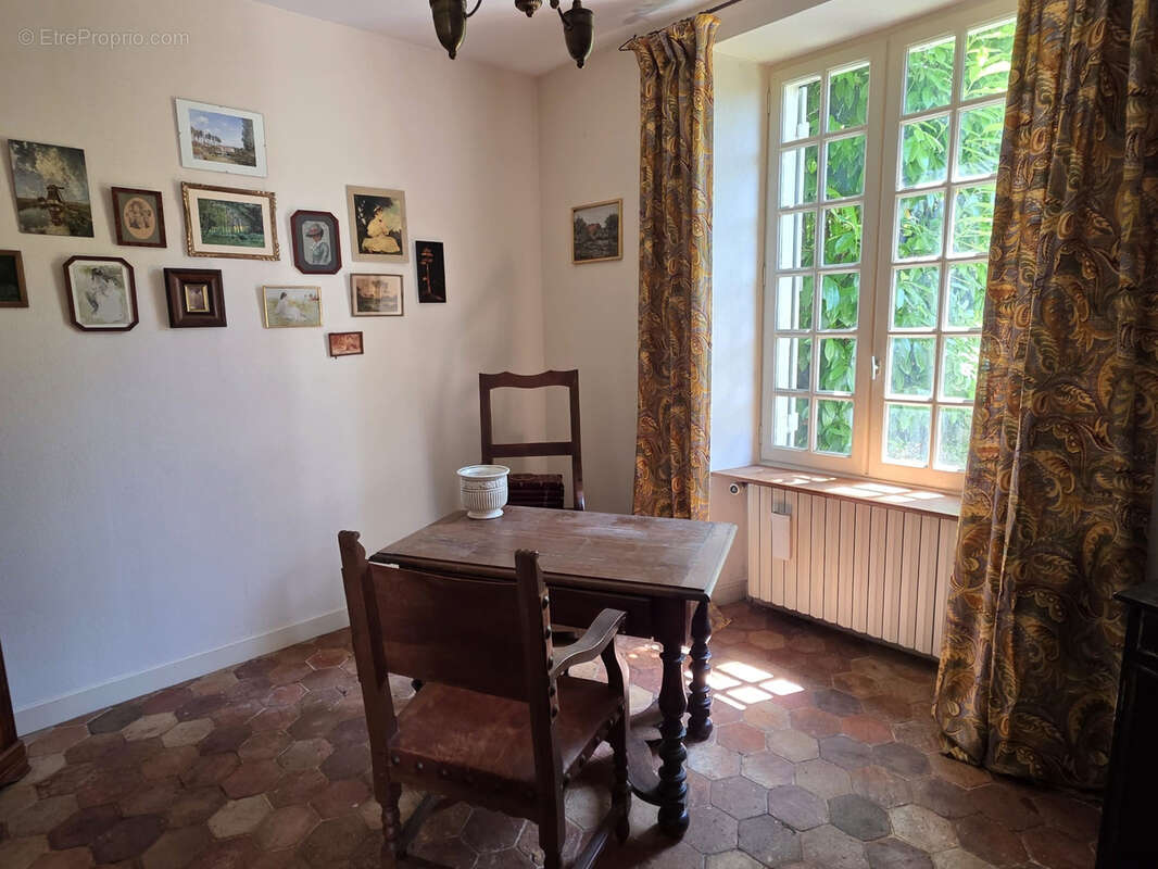 Maison à FONTAINEBLEAU