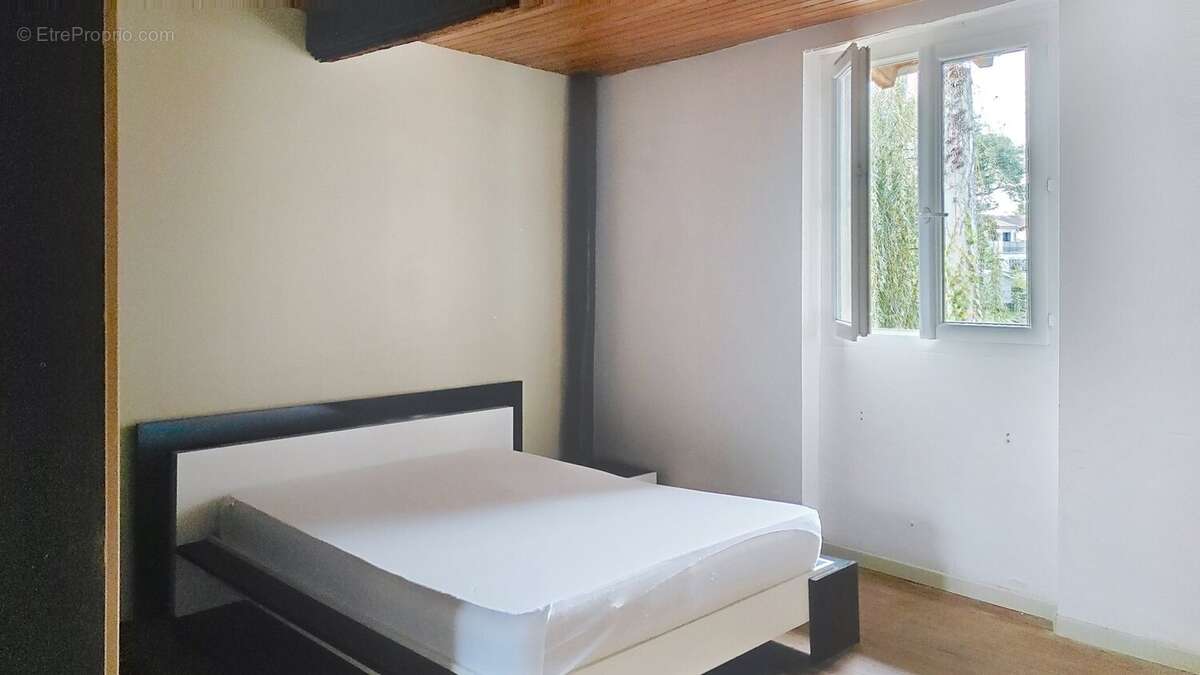 Maison à L&#039;ISLE-JOURDAIN