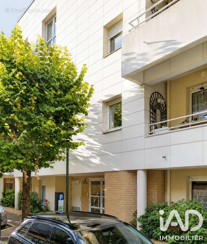 Photo 7 - Appartement à LA GARENNE-COLOMBES