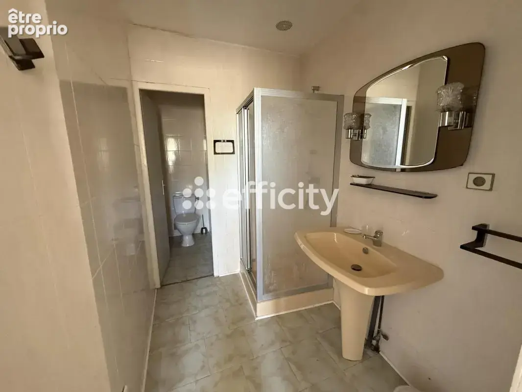 Maison 6 pièces 165 m² à vendre à Chaunay (86510) - photo 11