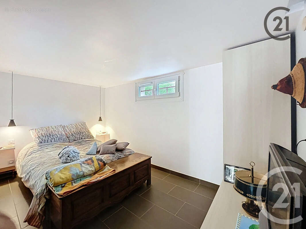 Maison à LAUBRESSEL