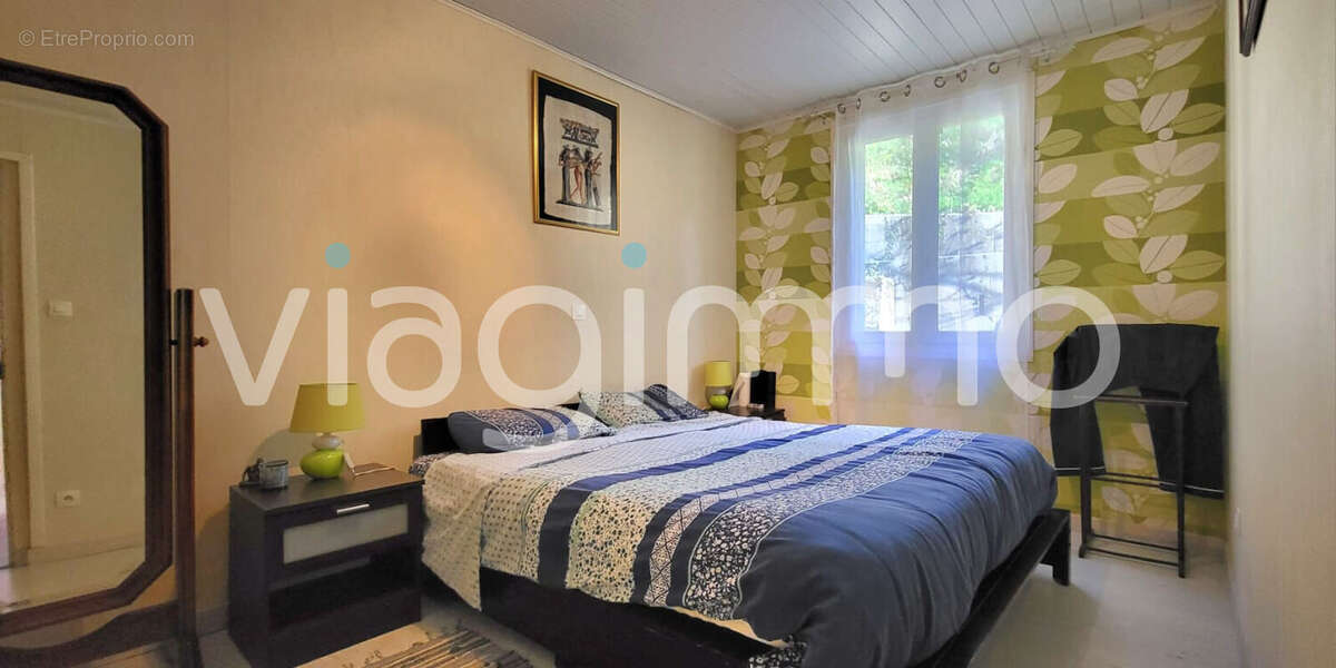 Maison à MONTELIMAR