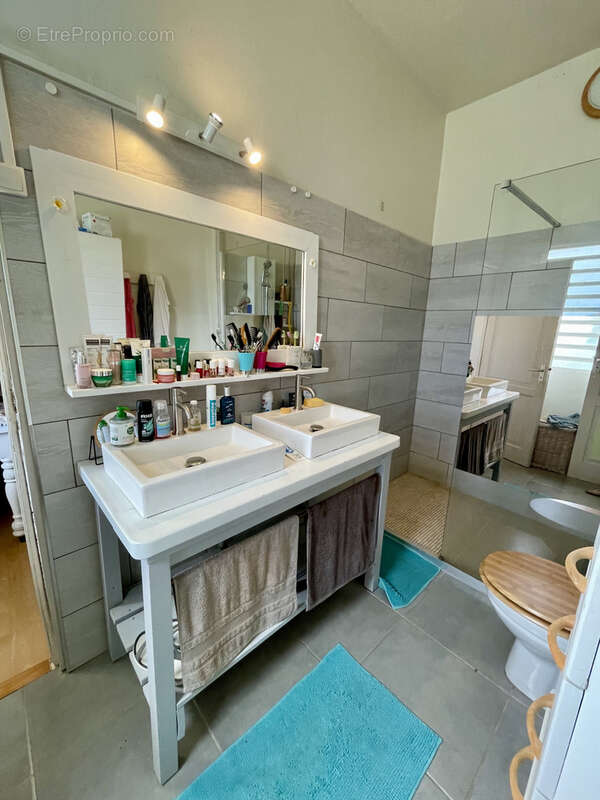 Magnifique propriete t5 + appartement t2 avec piscine vue mer centre du gosier - photo 22