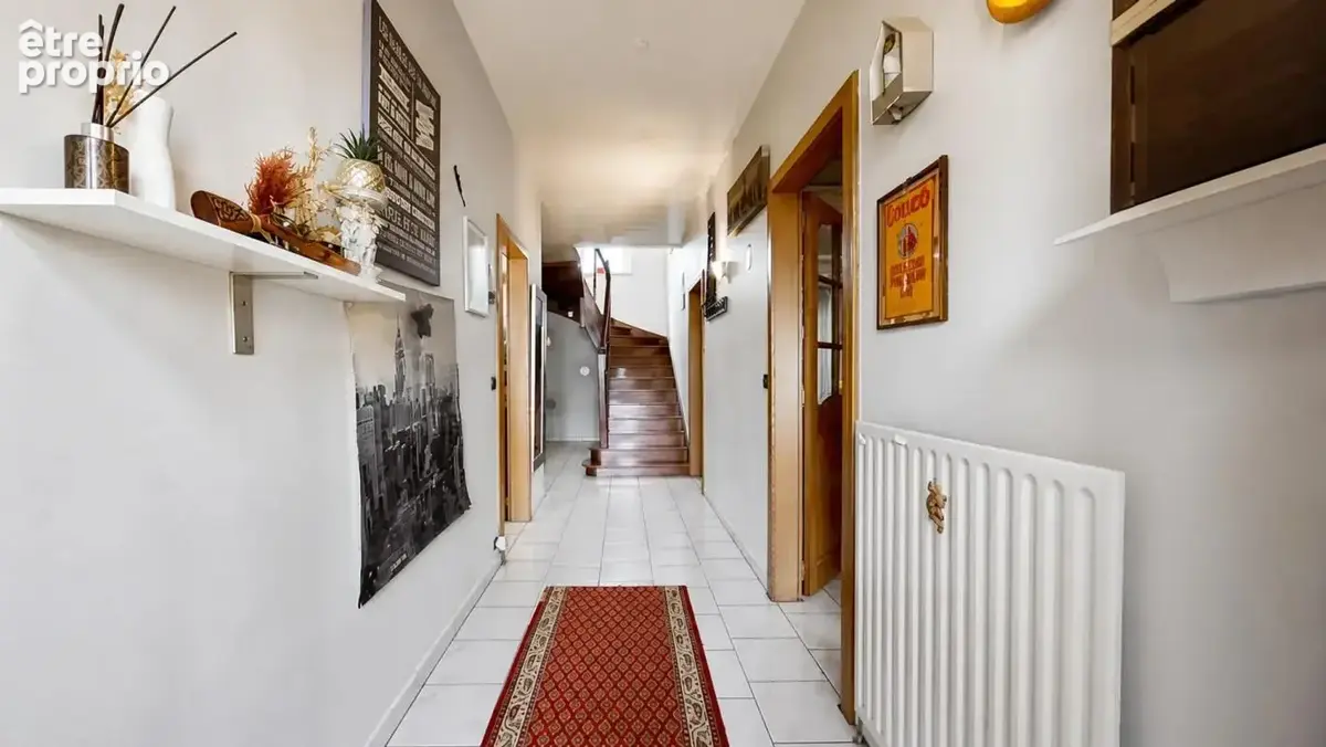 Maison de 7 pièces de 185 m² à Spincourt - photo 2