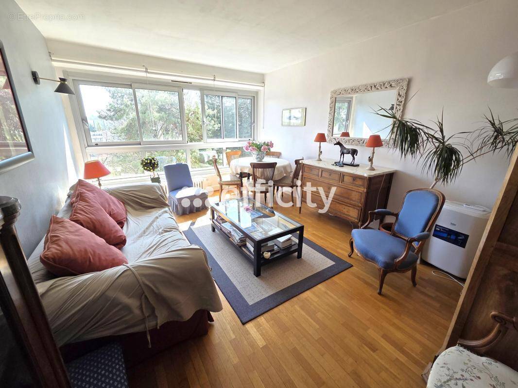 Appartement à SAINT-GERMAIN-EN-LAYE