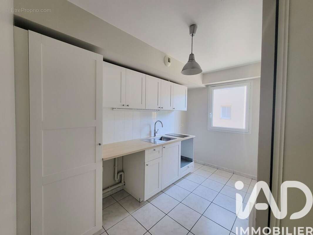 Photo 4 - Appartement à CHOISY-LE-ROI