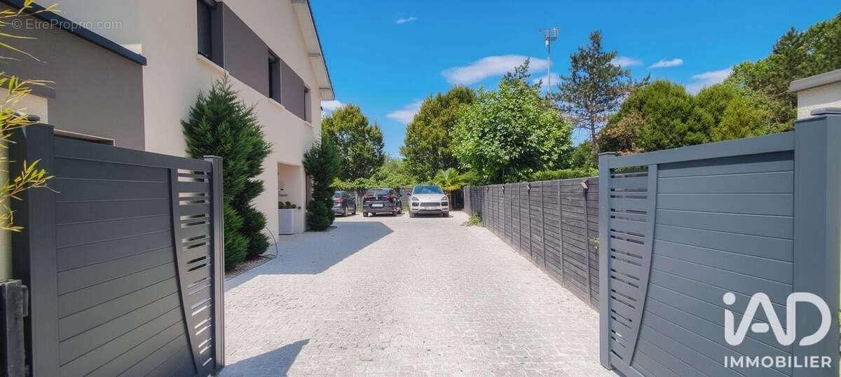 Photo 2 - Maison à BRIVE-LA-GAILLARDE