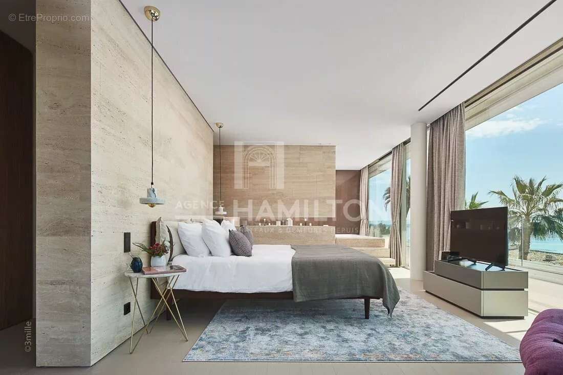 Maison à CANNES