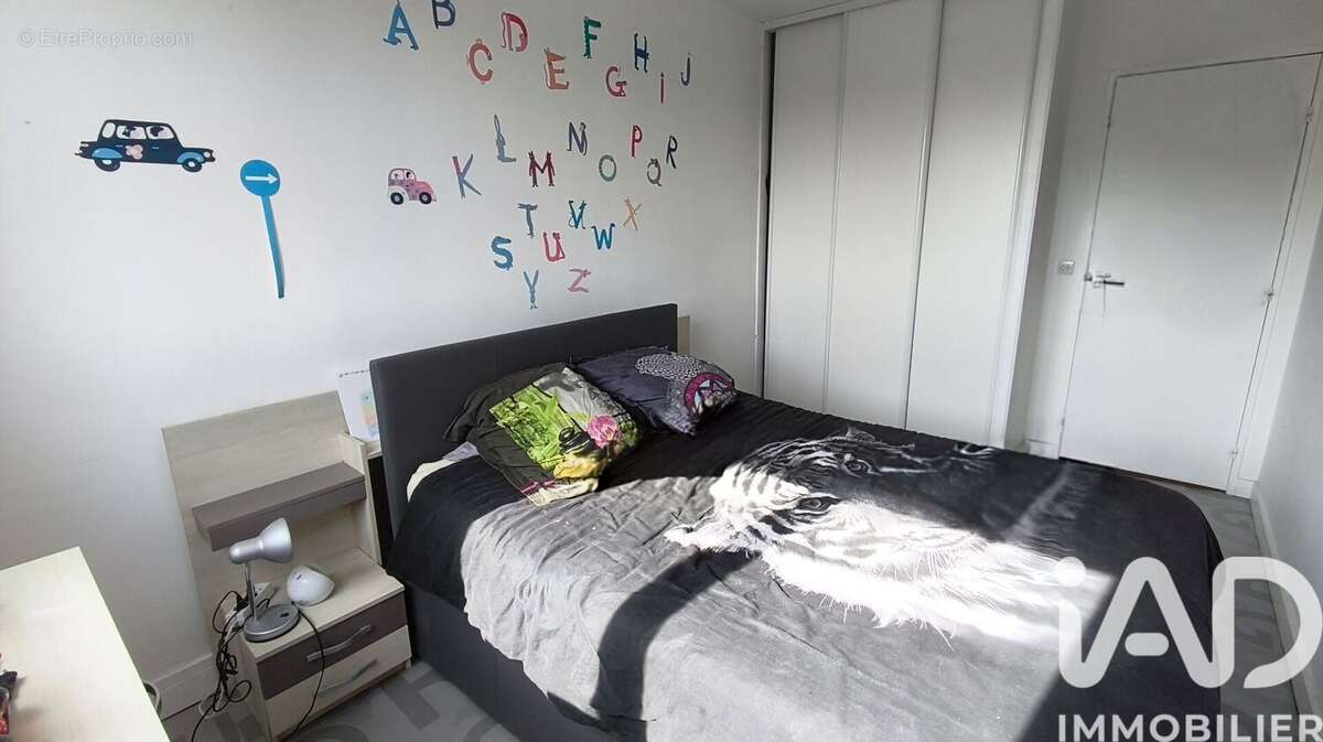 Appartement 110 m² à Chateauroux  - photo 6