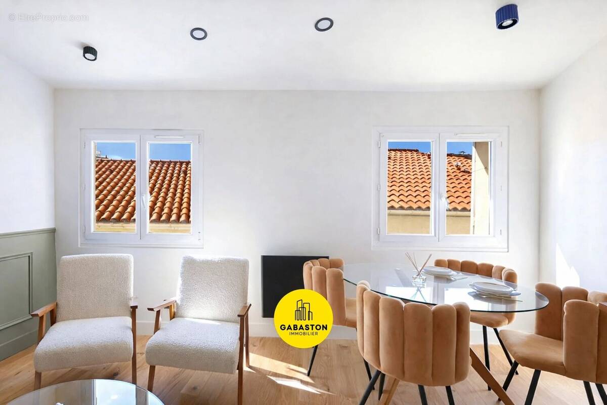 Appartement à MARSEILLE-2E
