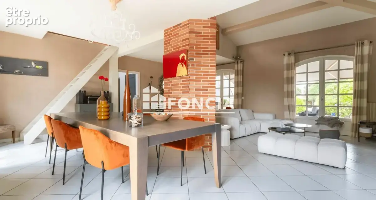 PLAISANCE DU TOUCH : MAISON T6 avec jardin, garage, cave et piscine - photo 6