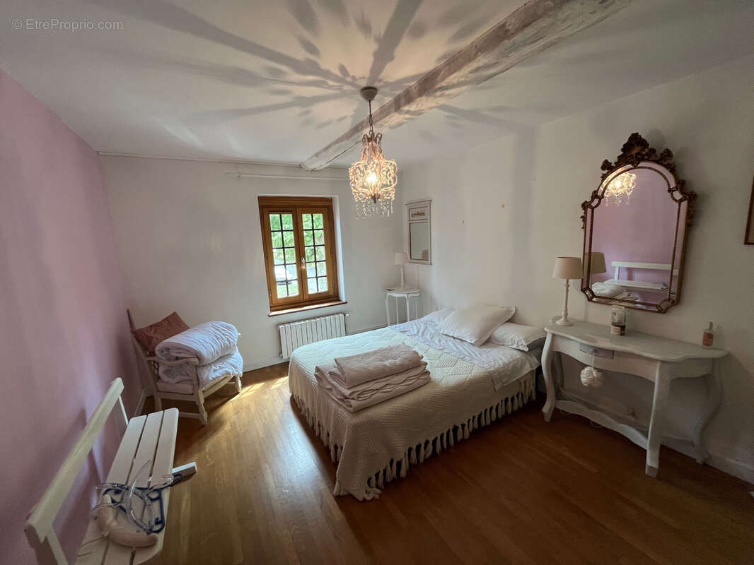 Maison à SIMANDRE