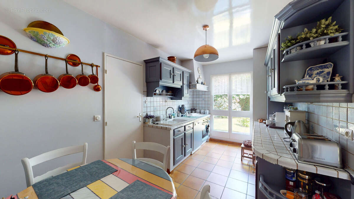 Maison 5 pièces à DOURDAN, quartier calme, à 5 min à pied du centre-ville - photo 6